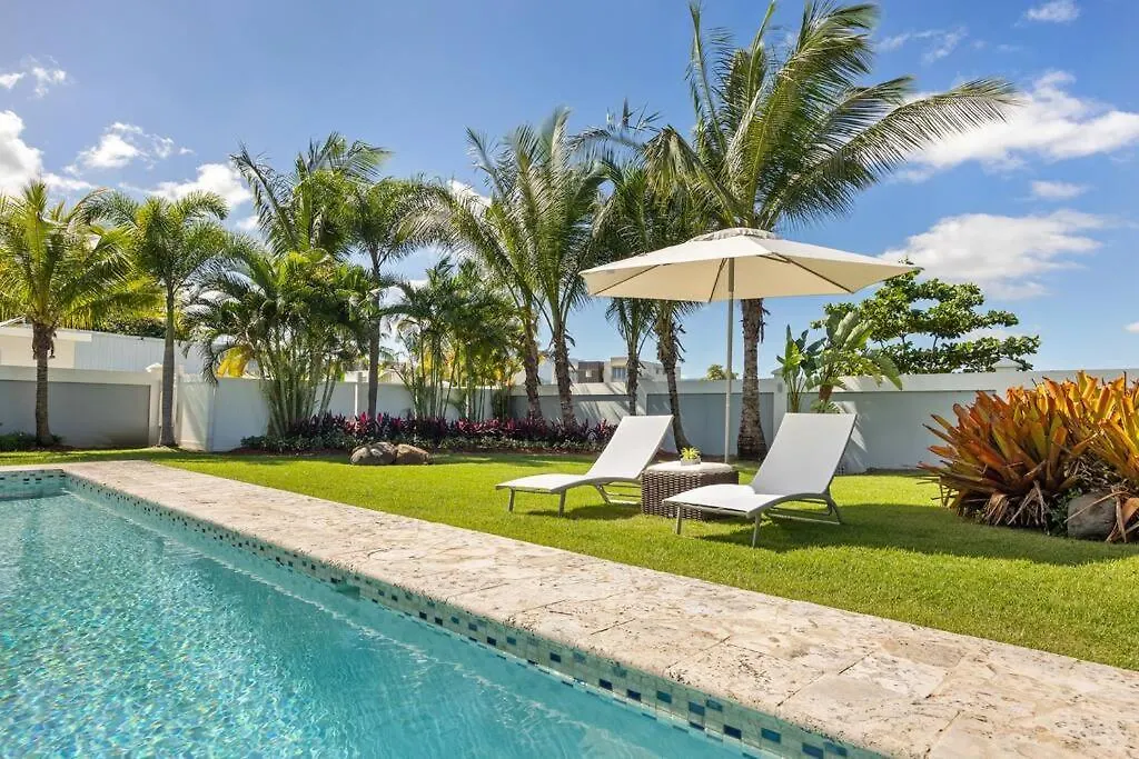 Enchanted Hideaway With Private Pool Pitahaya Apartment